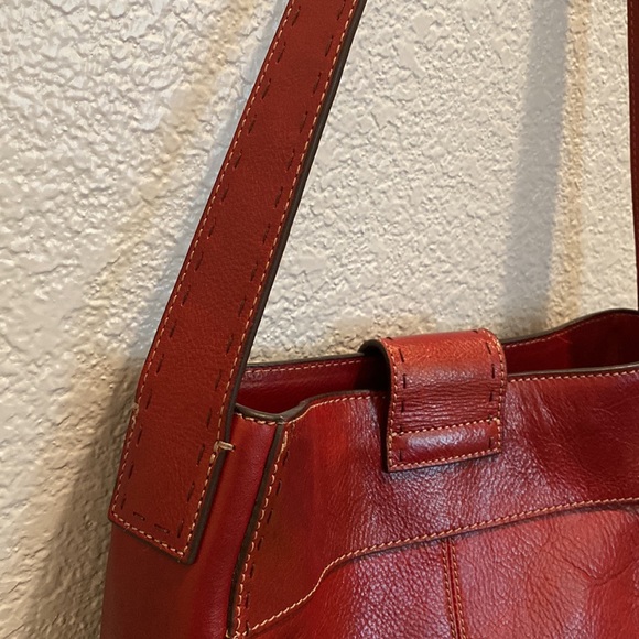 Fossil Red Leather Shoulder Bag - Picture 7 of 16